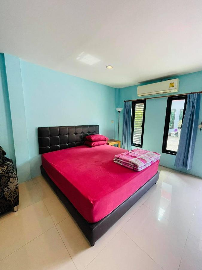Baan Sri Family Hotel Kabin Buri Ngoại thất bức ảnh